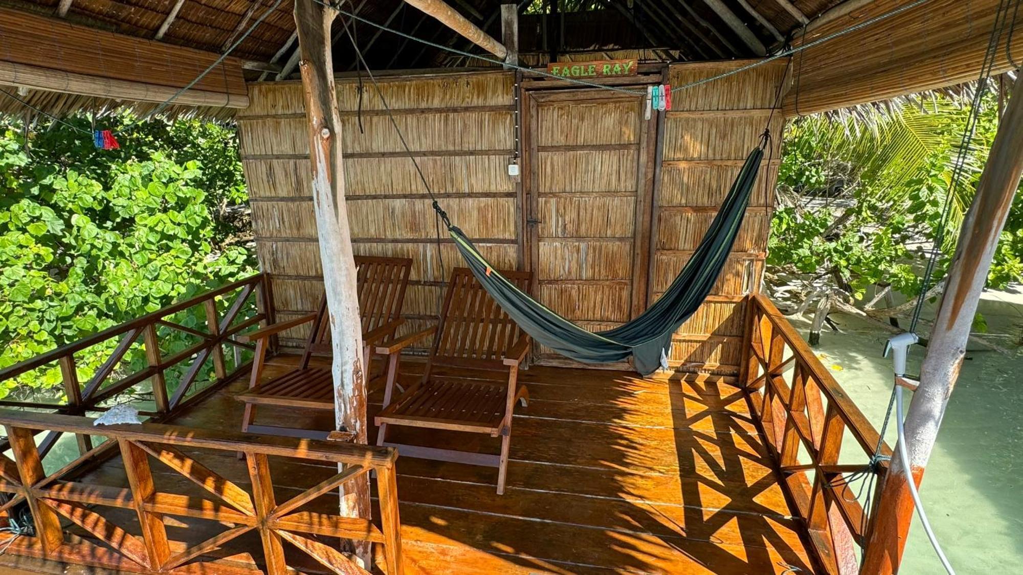 Nyande Raja Ampat Hotell Pulau Mansuar Eksteriør bilde